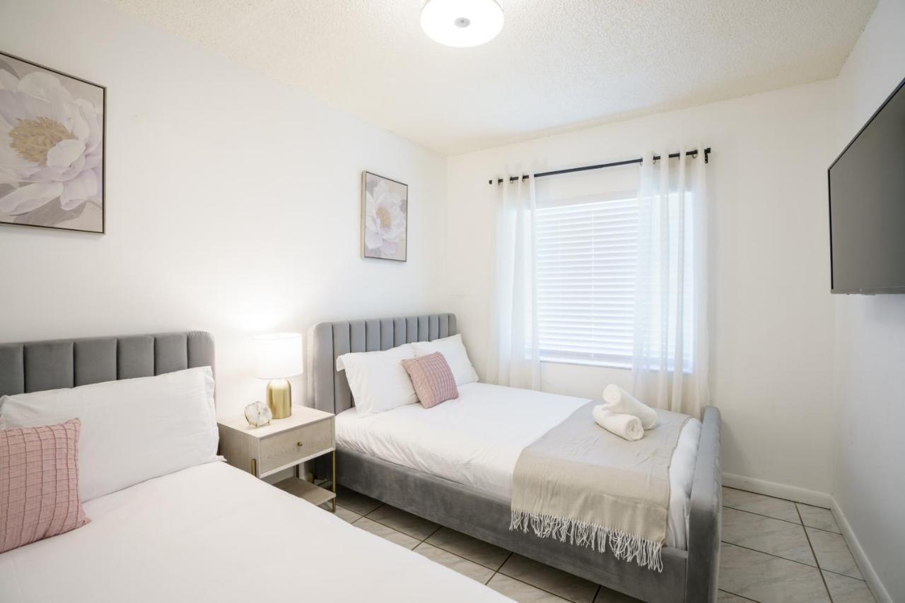 Modern 2 Bedroom In The Heart Of Wynwood Art District Miami Eksteriør billede