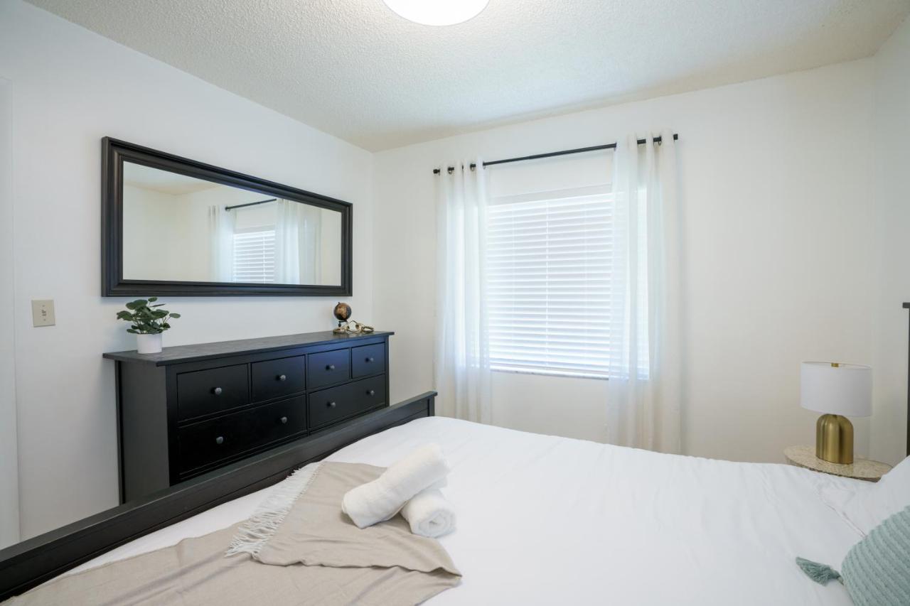 Modern 2 Bedroom In The Heart Of Wynwood Art District Miami Eksteriør billede
