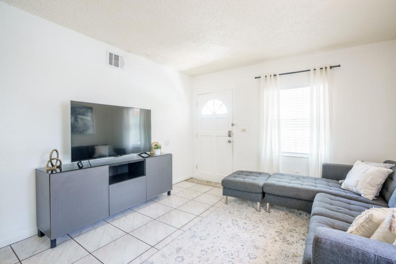 Modern 2 Bedroom In The Heart Of Wynwood Art District Miami Eksteriør billede